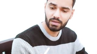 Tension mat diya karo shorts couplegoals ayushyadav-yVFjgZNTMiI-1080pp-1702730952.
