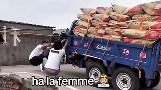 La femme est forte