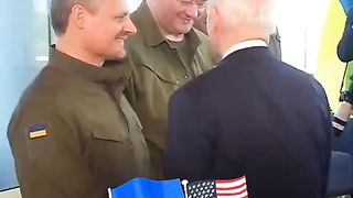 БАЙДЪН - ЗЕЛЕНСКИ