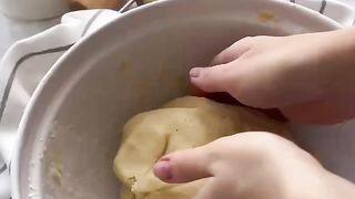 Песочные колечки с орехами