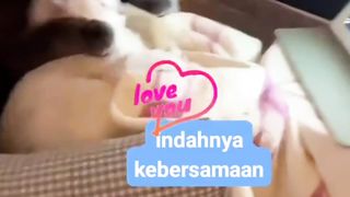 A couple is in love