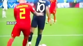 How footballer waste time