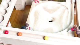 Wooden orbital balls boxing match