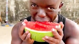 #Try not to laugh - about a fruit