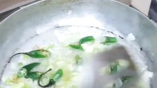 pyaz tamatar ki recipe/unique and easy tomato onion dish/sardiyo ki sabzi#frytomato/urdu sabzi/hidni