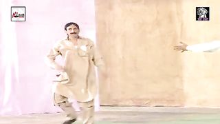 Funny video a part of stage show ROTI KHOL DAYO 2