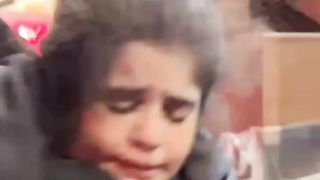 Children who survived the occupation's bombing of residential buildings in the Gaza Strip.