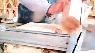 Woodworking cutting saw equipment- Good tools and machinery make work easy.