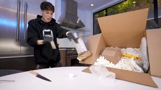 I Bought a 2,500$ Mystery Box