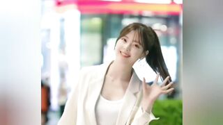 Gadis Cantik Dijalanan Lihat Yang DIlakuinnya