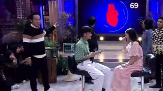 Tatapan Ariel Tatum Bikin ABG Ini Jantungan Berdebar Kencang