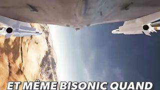 ✈ Voici l'avion de chasse le plus rapide du monde, le Mirage 2000 !