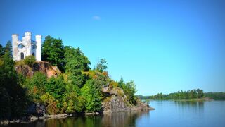 Vyborg - A walk through the Monrepos Park