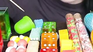 ASMR eating Jelly