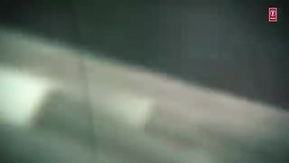 Kya_Mujhe_Pyar_Lyrical_Video_Song___Woh_Lamhe___Pritam___K.K.___Shiny_Ahuja,_Kangna_Ranaut(360p).