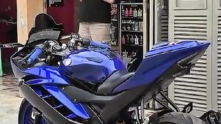 Very handsome r15