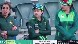 Thrilling last over Pakistan womens vs New Zealand womens