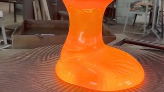 Unique skills from Sylcom Light the Venetian soul ???????? #satisfying #glass #italy #art #shorts. 2