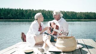Romantic old couples