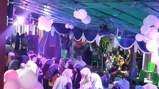 Jangan Menunggu Badai Berlalu