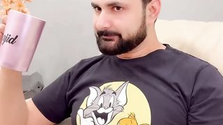 Aurat sirf apni ???? sambhale ???????? #ashortaday #sajidshahid #funnyshorts #comedymoments #couplecomedy.