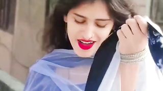baaton ne teri kya jaadu kiya ????????.