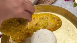 Dal Chawal aur lal mirch ka Achar