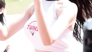 The reason why we should acknowledge Invincible LG #Iseo Kim #Cheerleader