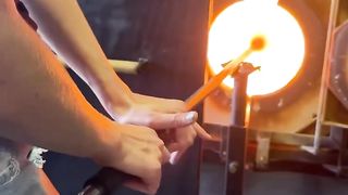Giant GLASS FLOWER - GLASSBLOWING w_ Newt Glass_ Scottsdale, AZ. 2