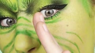 Mr. Grinch Makeupillusion! Christmas Day