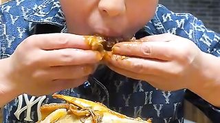 Mukbang Kepala Kambing