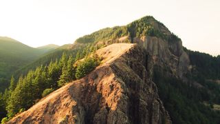 "Enchanting Landscapes: Discovering Nature's Hidden Treasures"