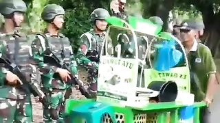 Permisi Numpang Lewat Pak