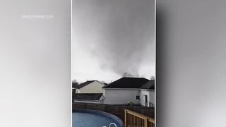 6 dead,nearly 2 dozen injured after severe storms tear through central Tennesse.
