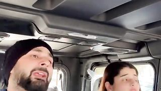 Aaj isne meri biwi ko nahi pehchana #ashortaday #funnyshorts #funnycouple #funnyvideo #sajidshahid.