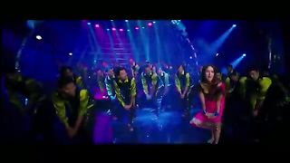 Halkat_Jawani_-_Heroine_Exclusive_HD_New_Full_Song_Video_feat._Kareena_Kapoor(360p).