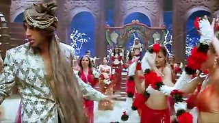 Om_Mangalam_Full__Video__-_Kambakkht_Ishq___Akshay_Kumar___Kareena___RDB__#Dancesong(360p).