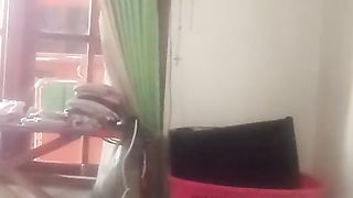 Lagi santai di kamar