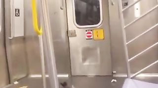 Plastig bag has dancing skills!