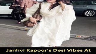Janhvi Kapoor's Desi Vibes At Airport #janhvikapoor #shorts #short #trending #viral #bollywood #shortvideo