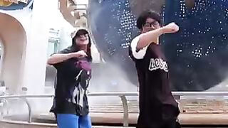 TikTok dance viral