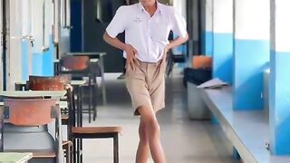 Model pose