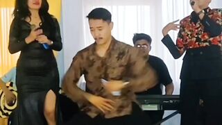 Joget terlucu