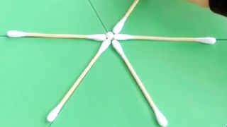 Снежинка из ватных палочек