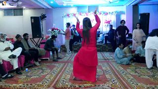 Meri Lagdi Kisse Na Vekhi, Chahat Baloch Latest Dance Performance 2023