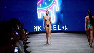 Alexia Inguanzo in SLOW MOTION ｜ Miami Swim Week 2023