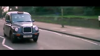 Aap_Ki_Khatir-_4K_Video___Priyanka_Chopra___Akshaye_Khanna___Himesh_Reshammiya___Romantic_Hindi_Song(360p).