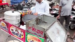 Bike Wali Chowmein 10 ₹ Hardworking Man Selling in India #shorts #streetfood