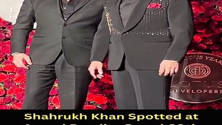 Shahrukh Khan Spotted at Anand Pandits Grand 60th Birthday #srk #short #youtubeshort #shorts #trending #viral #shortvideo