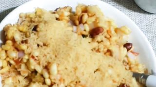 Street style bhelpuri